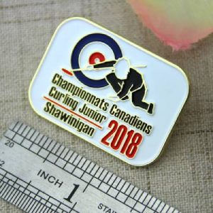 The Size of The Curling Lapel Pin