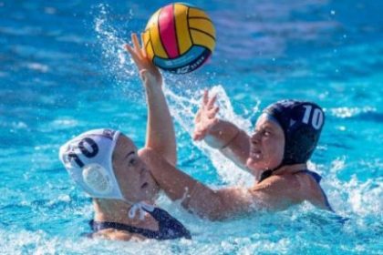 water volleyball